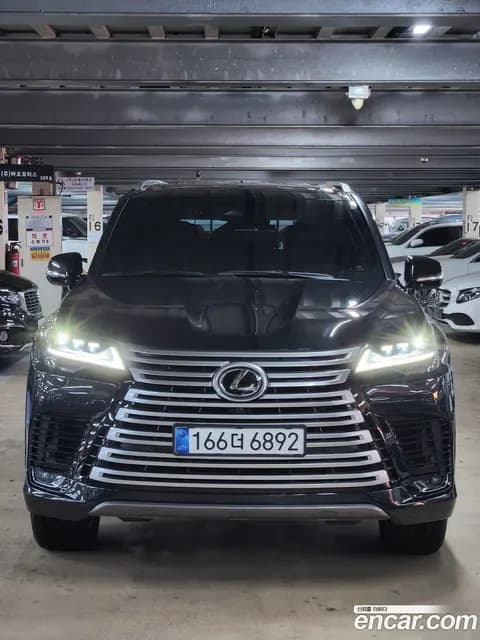 Lexus LX 2025 купить в Москве