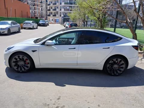 Tesla Model 3 2023 купить в Москве