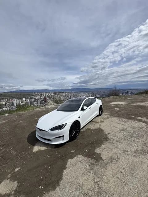 Tesla Model S 2022 купить в Москве